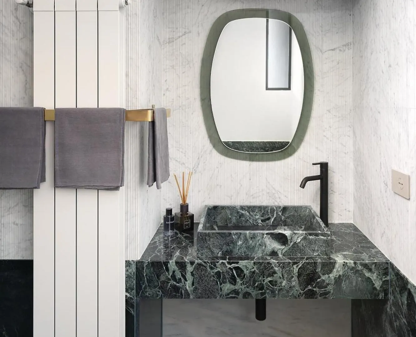 Sophisticated Milan Apartment With Italian Charm
