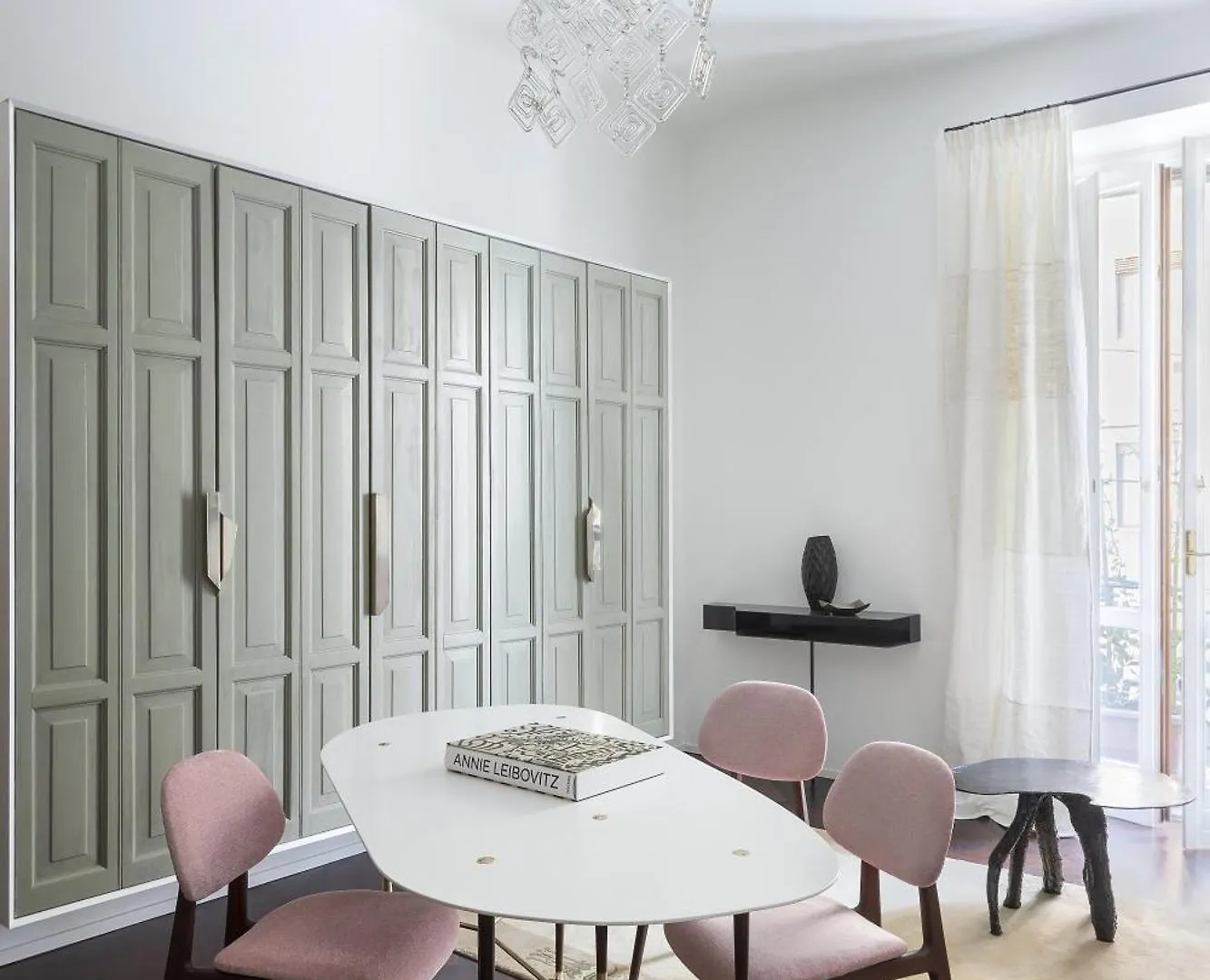 Sophisticated Milan Apartment With Italian Charm